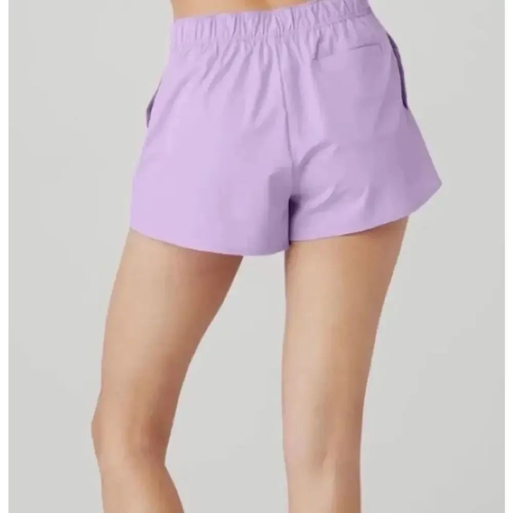 ALO Yoga Lavender Tenniscore Skort Pilates Athleisure Golf Skirt Built In Shorts